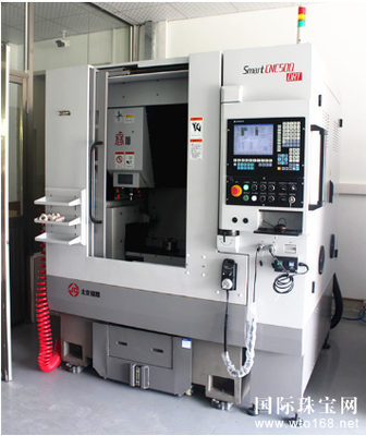 招金銀樓 產品創(chuàng)新驅動品牌升級，成立專業(yè)研發(fā)中心賦能高端制造